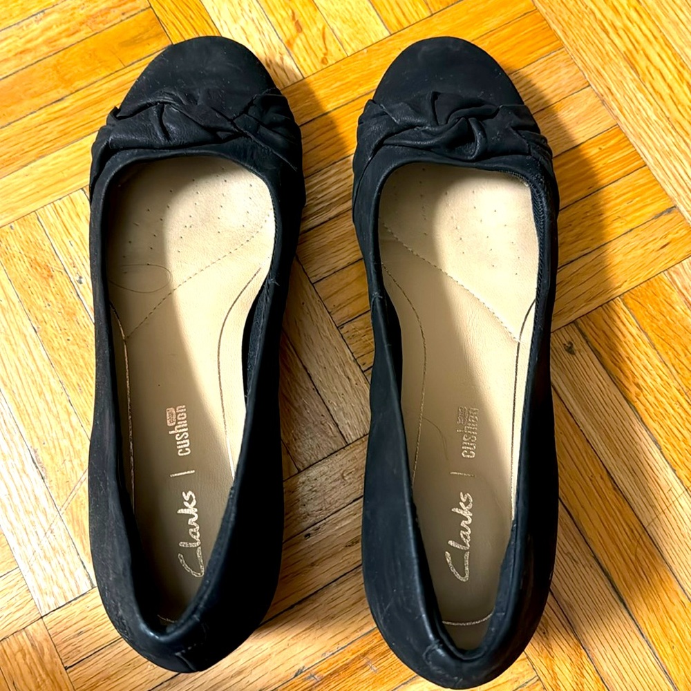 Ballet Pumps in Like New condition
